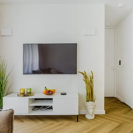 Lumina Lux With A Balcony Near Palace Of Culture And Science Warszawa