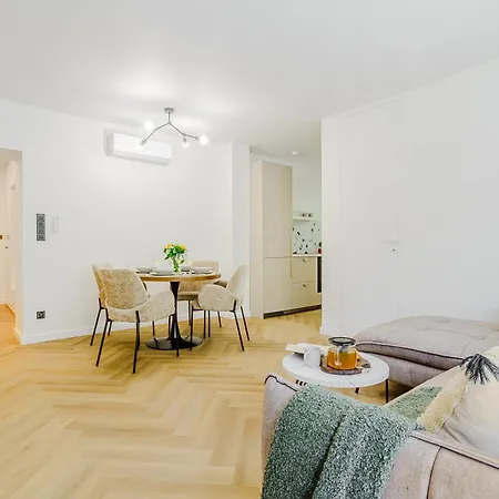 Lumina Lux With A Balcony Near Palace Of Culture And Science * Warszawa