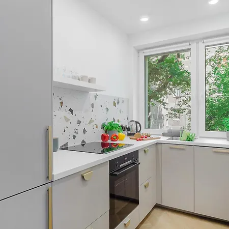 Apartmán Lumina Lux With A Balcony Near Palace Of Culture And Science