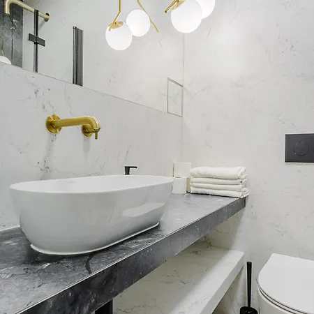 Lumina Lux With A Balcony Near Palace Of Culture And Science * Warszawa