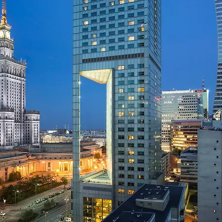 Lumina Lux With A Balcony Near Palace Of Culture And Science Apartment